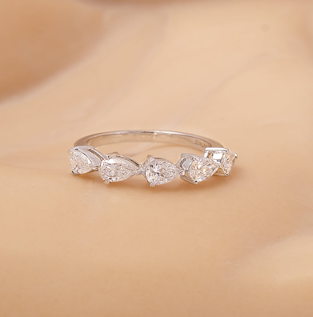 Pear-Cut Bracelet