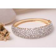 Luxurious Lab-Grown Diamond Cluster Bracelet